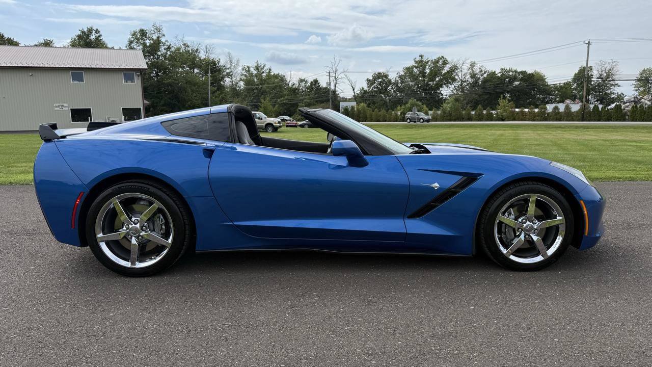 Used 2014 Chevrolet Corvette Stingray Coupe w/ 3LT Preferred Equipment Group RWD image 13