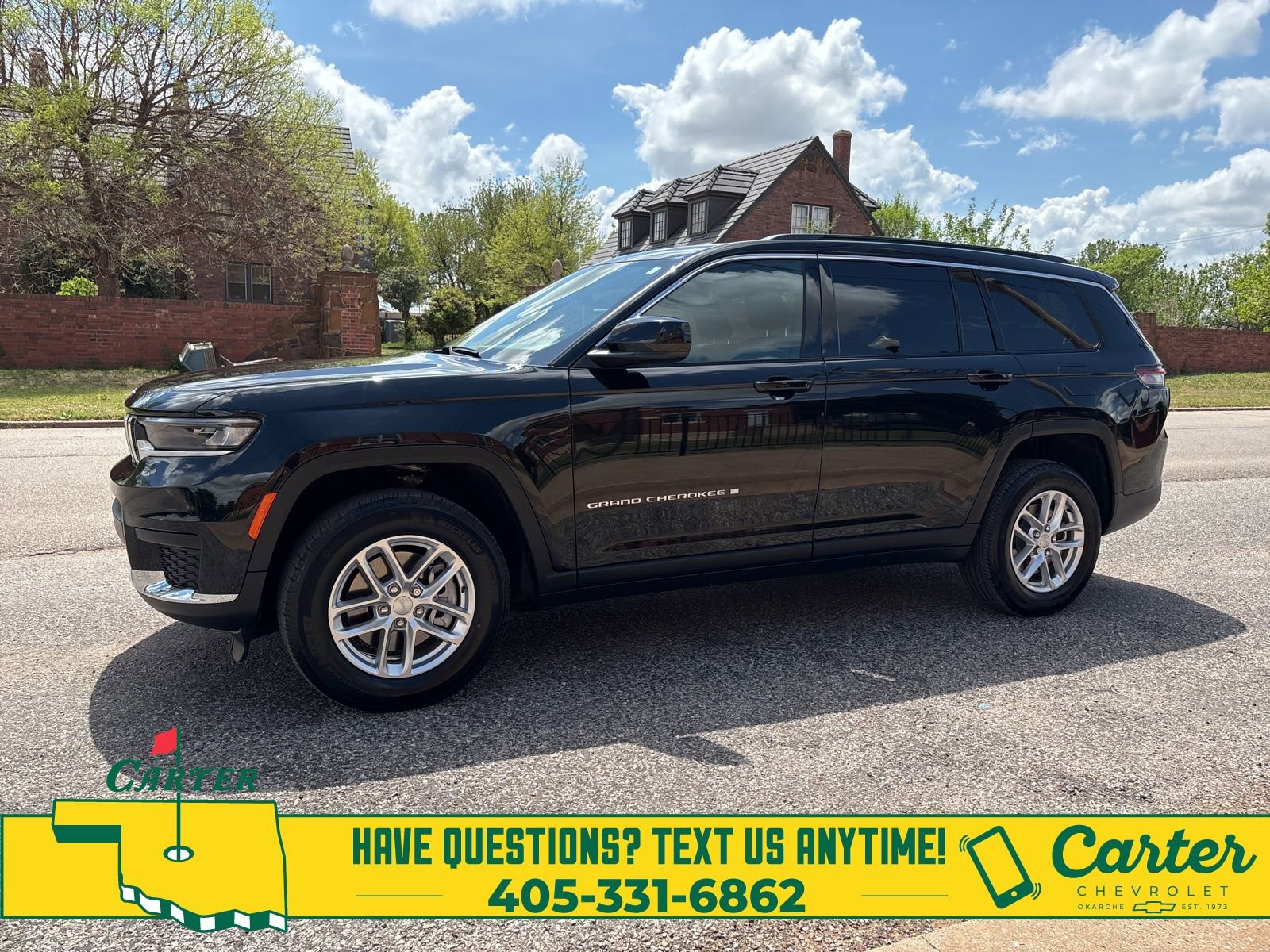 Used 2025 Jeep Grand Cherokee L Laredo image 10