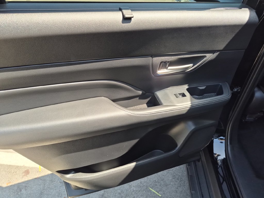 Used 2025 Toyota Grand Highlander AWD Hybrid image 16