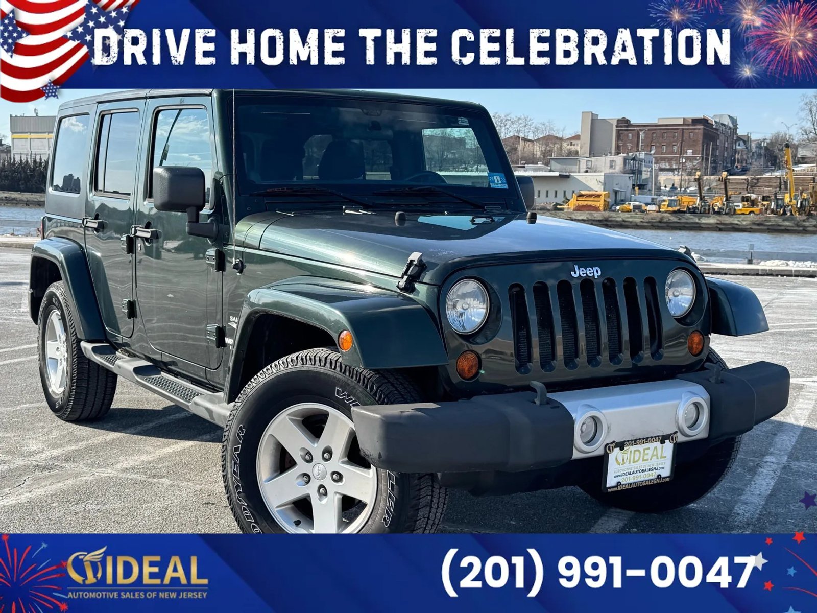 Used 2011 Jeep Wrangler Unlimited Sahara w/ Dual Top Group AWD/4WD image 1