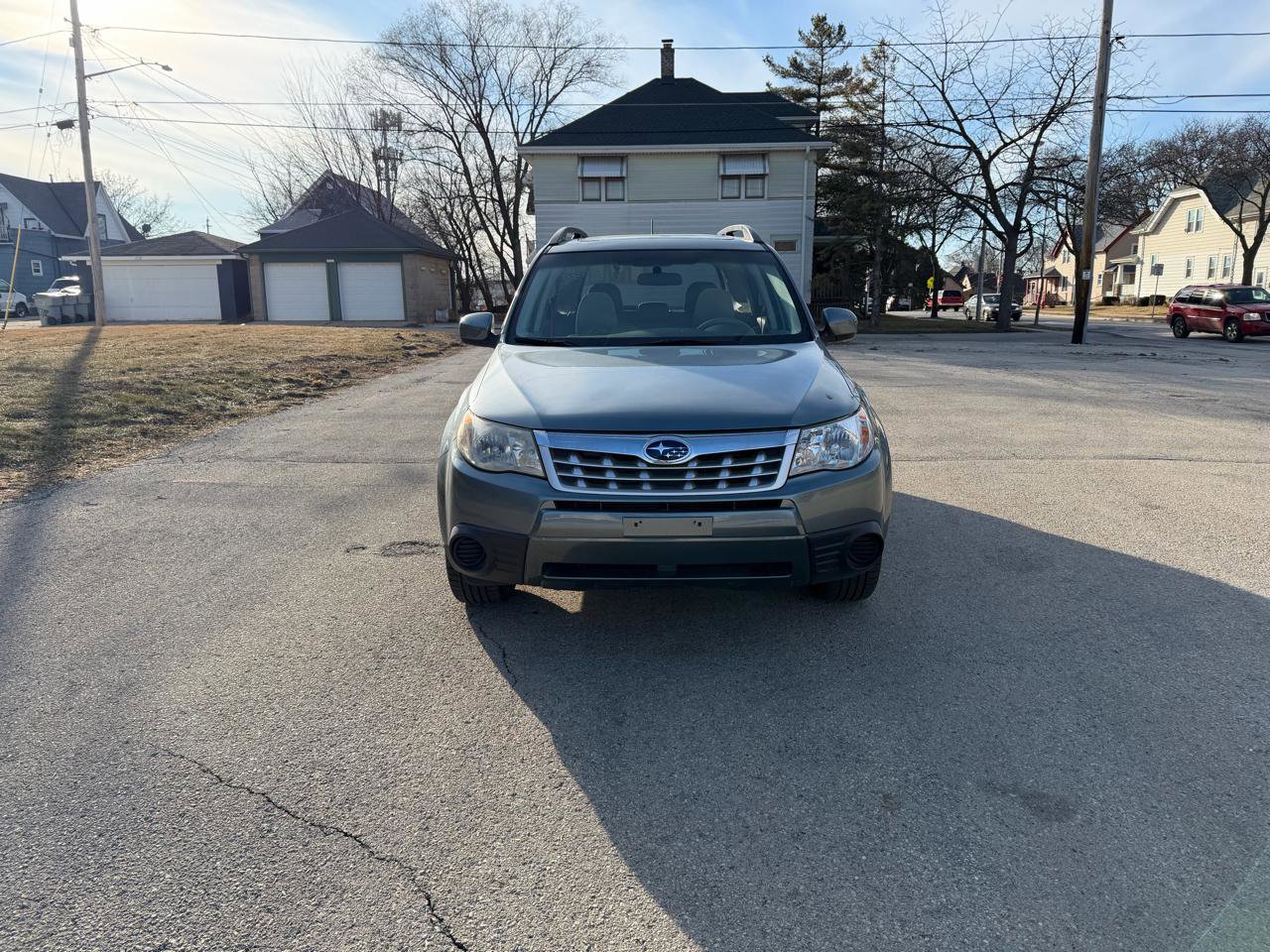 Used 2013 Subaru Forester 2.5X Premium AWD/4WD image 2