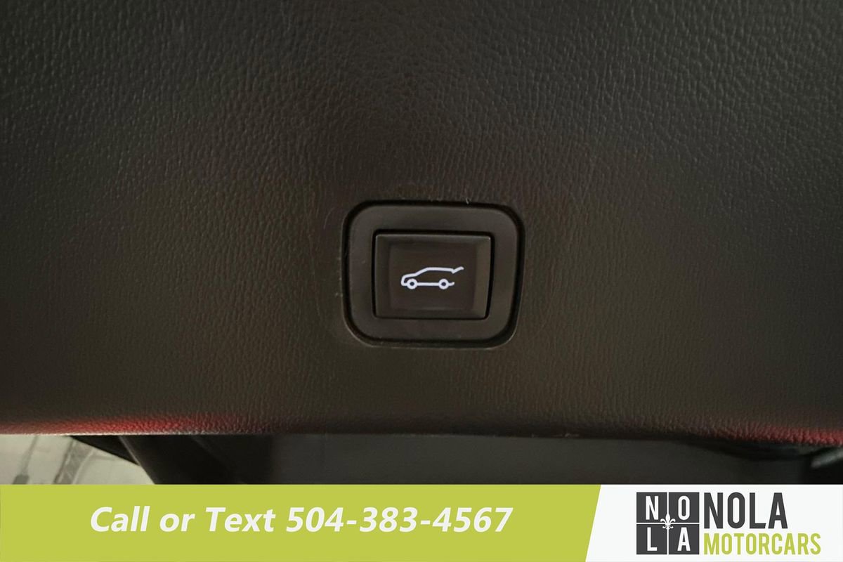 Used 2020 Chevrolet Traverse LT image 30