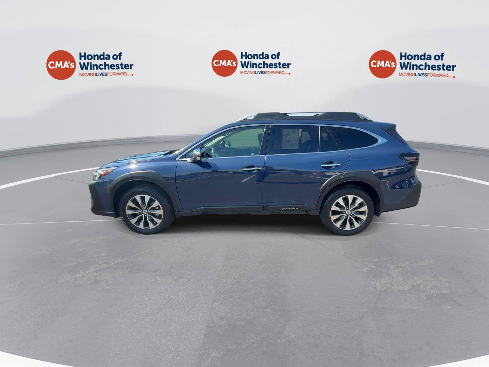 Used 2025 Subaru Outback Touring XT AWD/4WD image 5