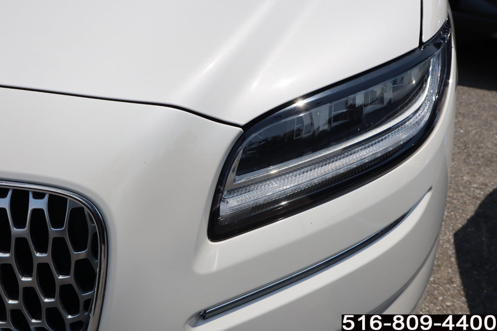 Used 2022 Lincoln Nautilus Reserve AWD/4WD image 8