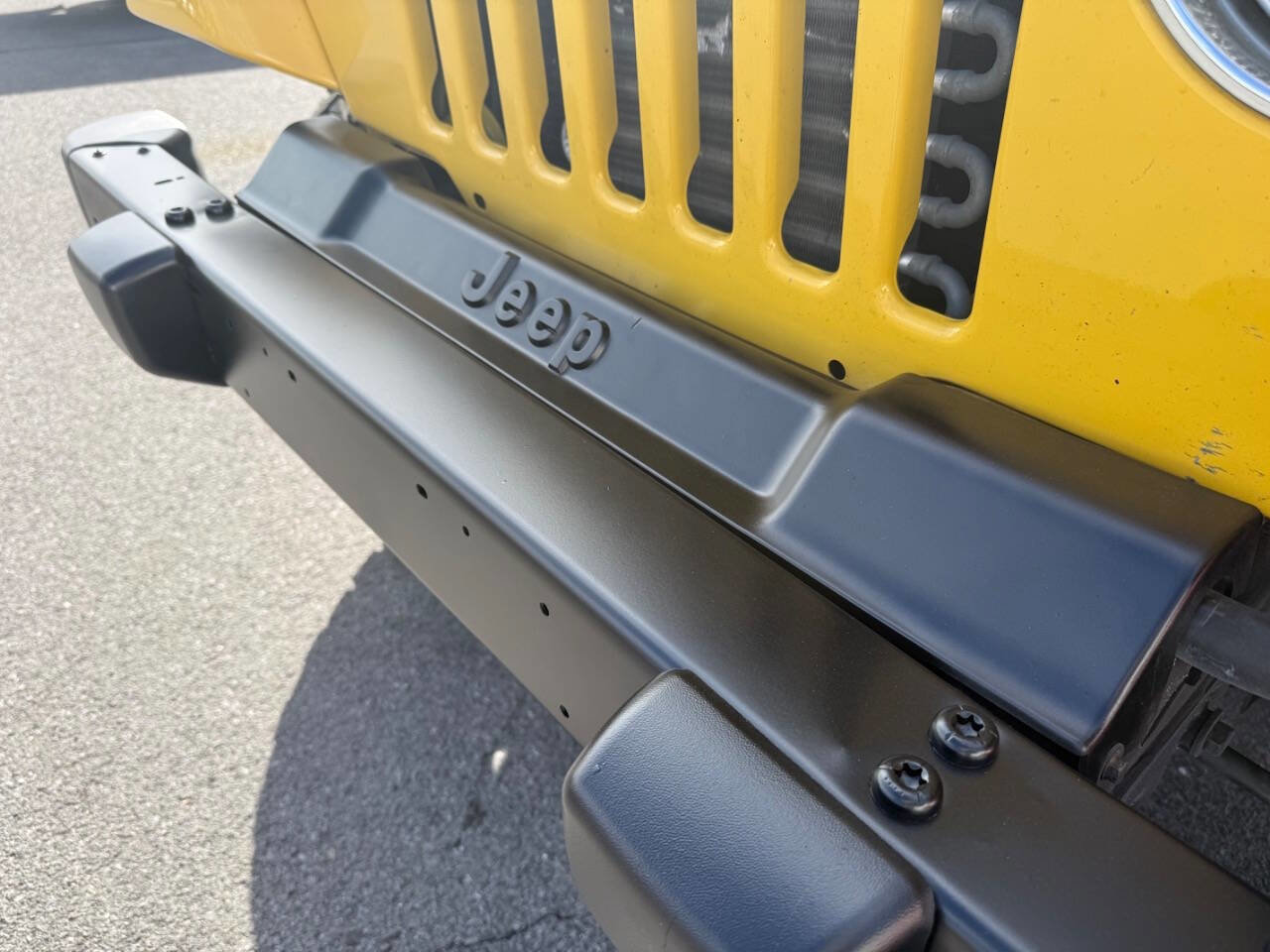 Used 2002 Jeep Wrangler SE image 41