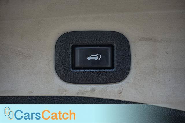 Used 2018 Nissan Rogue SV AWD/4WD image 42