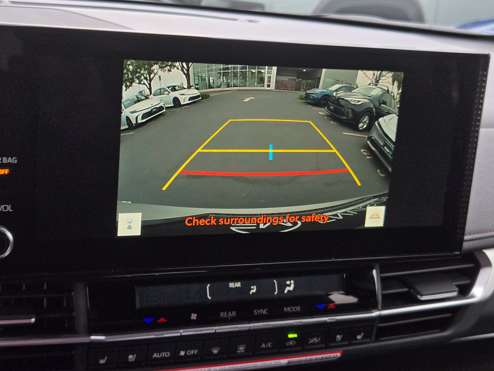 Certified 2026 Toyota Sienna Limited AWD/4WD image 15