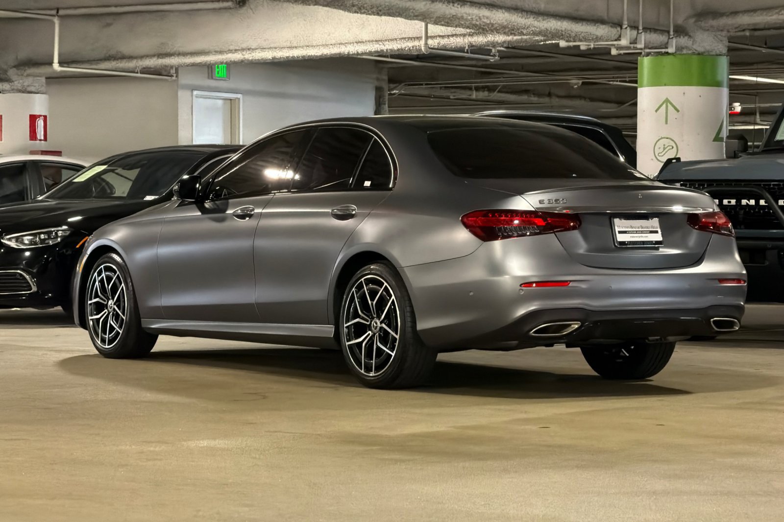 Used 2023 Mercedes-Benz E 350 Sedan image 3