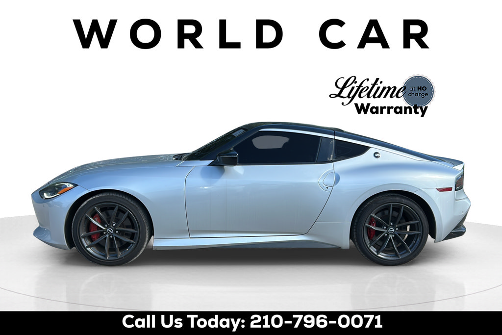 Used 2025 Nissan Z Performance w/ Floor Mat Package RWD image 6