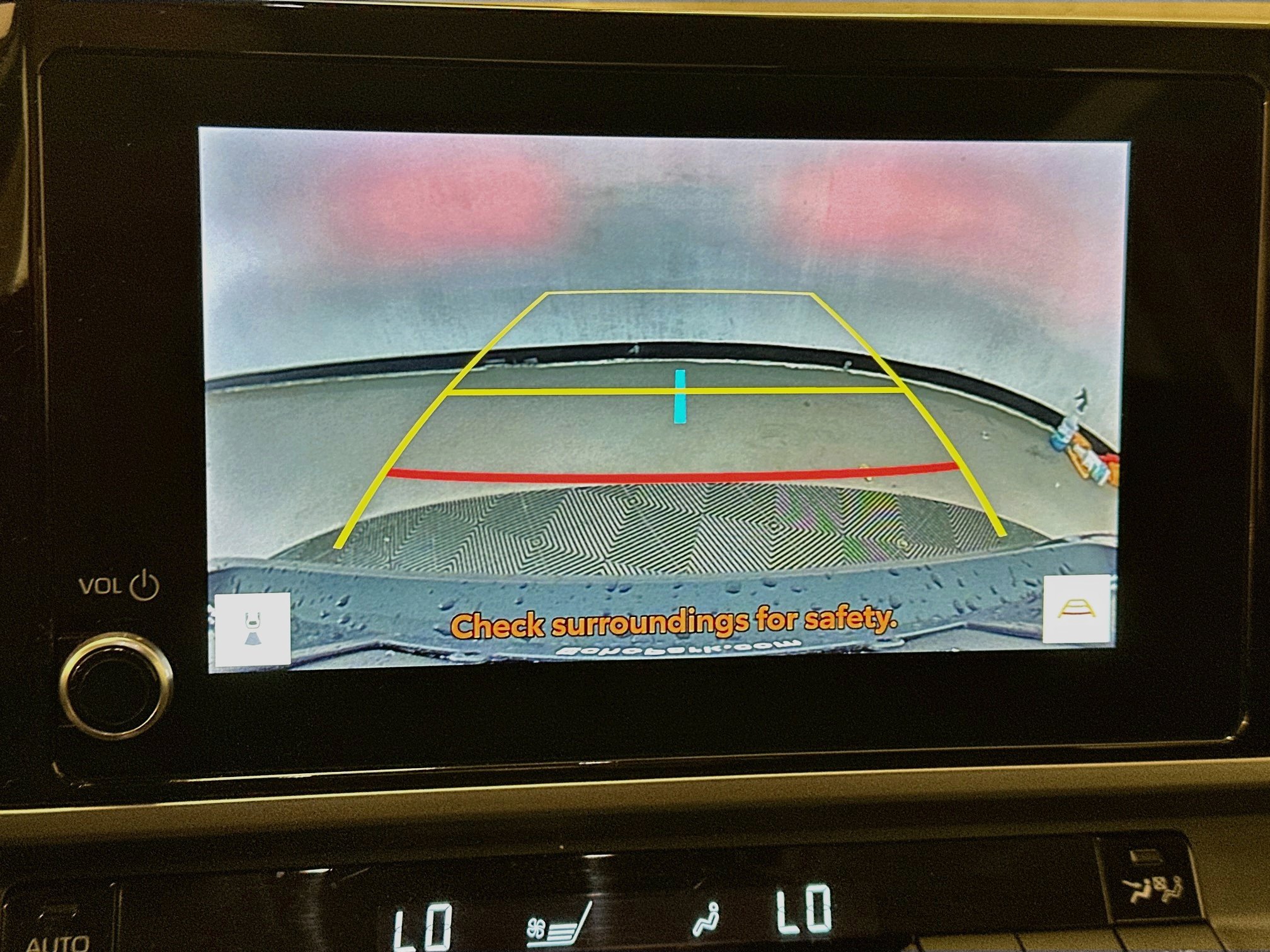 Used 2025 Toyota Camry LE FWD image 23