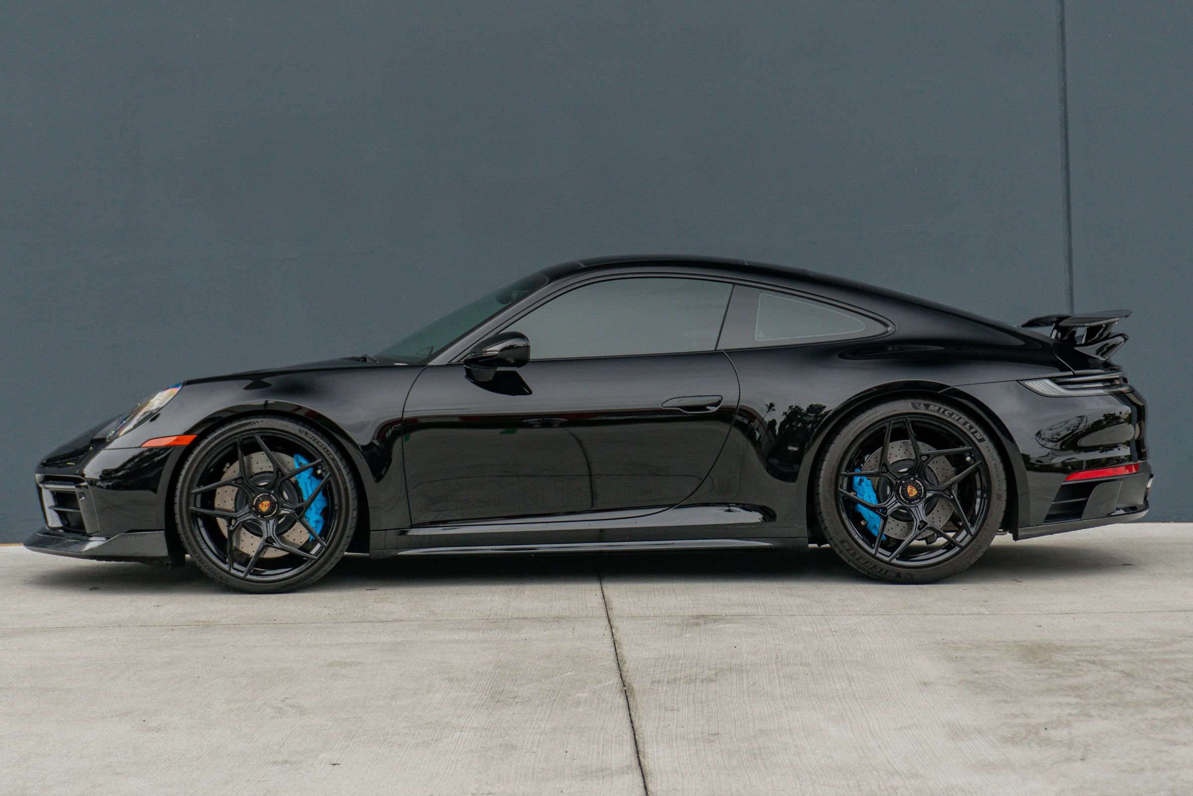 Used 2022 Porsche 911 Carrera 4 GTS w/ Premium Package AWD/4WD image 2