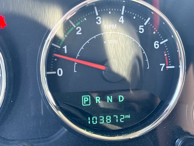 Used 2017 Jeep Wrangler Rubicon w/ Power Convenience Group AWD/4WD image 18
