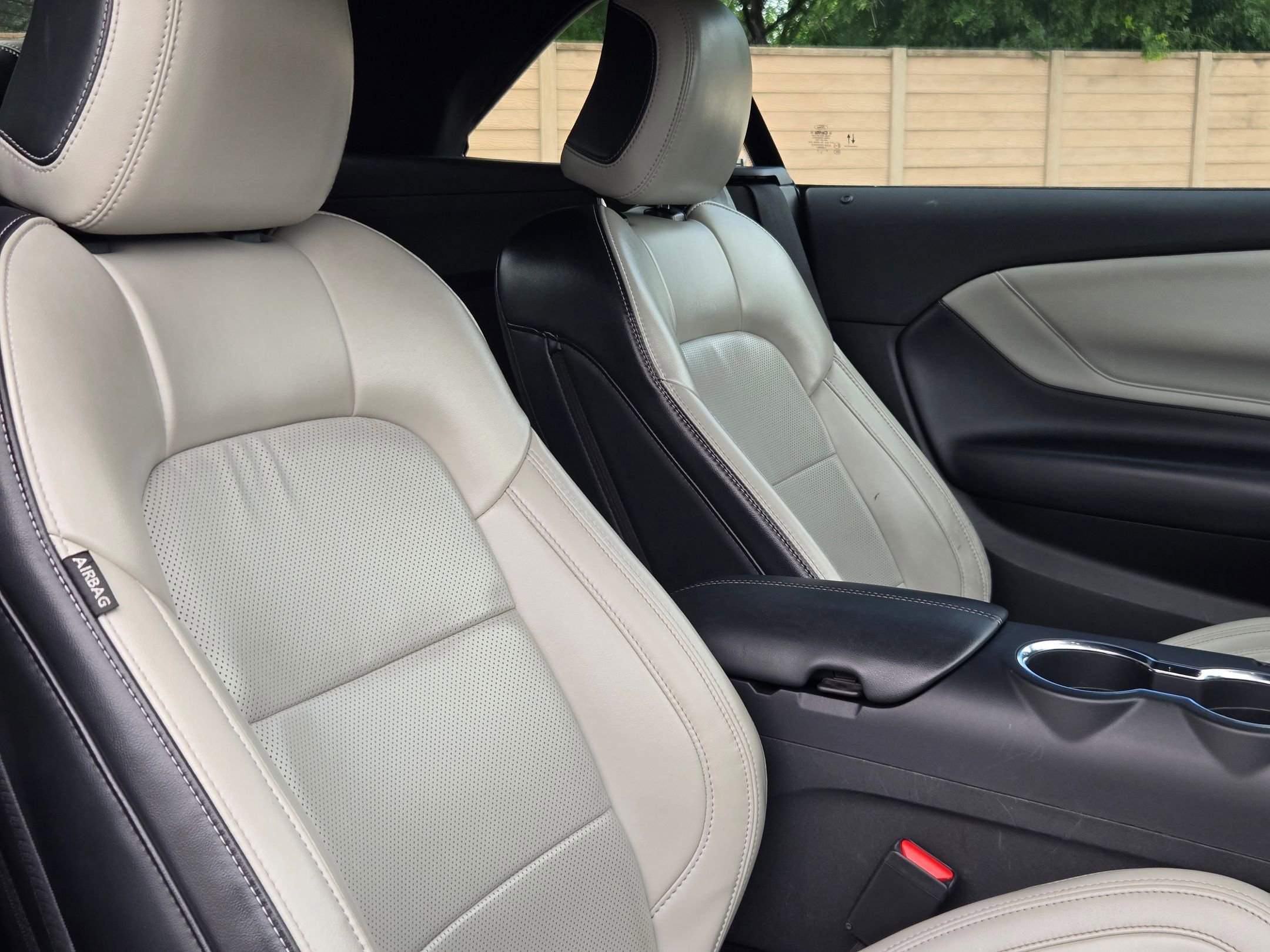 Used 2024 Ford Mustang Premium RWD image 28