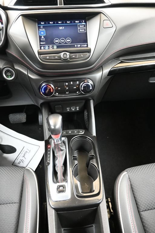 Used 2021 Chevrolet TrailBlazer RS FWD image 27