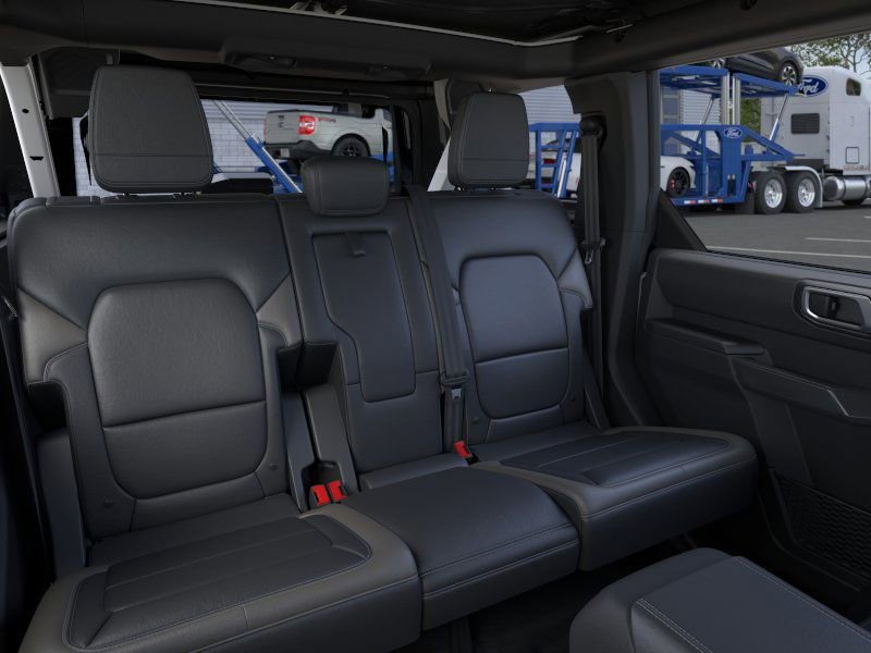 New 2025 Ford Bronco Outer Banks image 18
