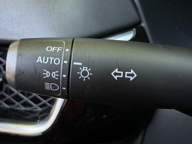 Used 2025 Acura ADX FWD image 22