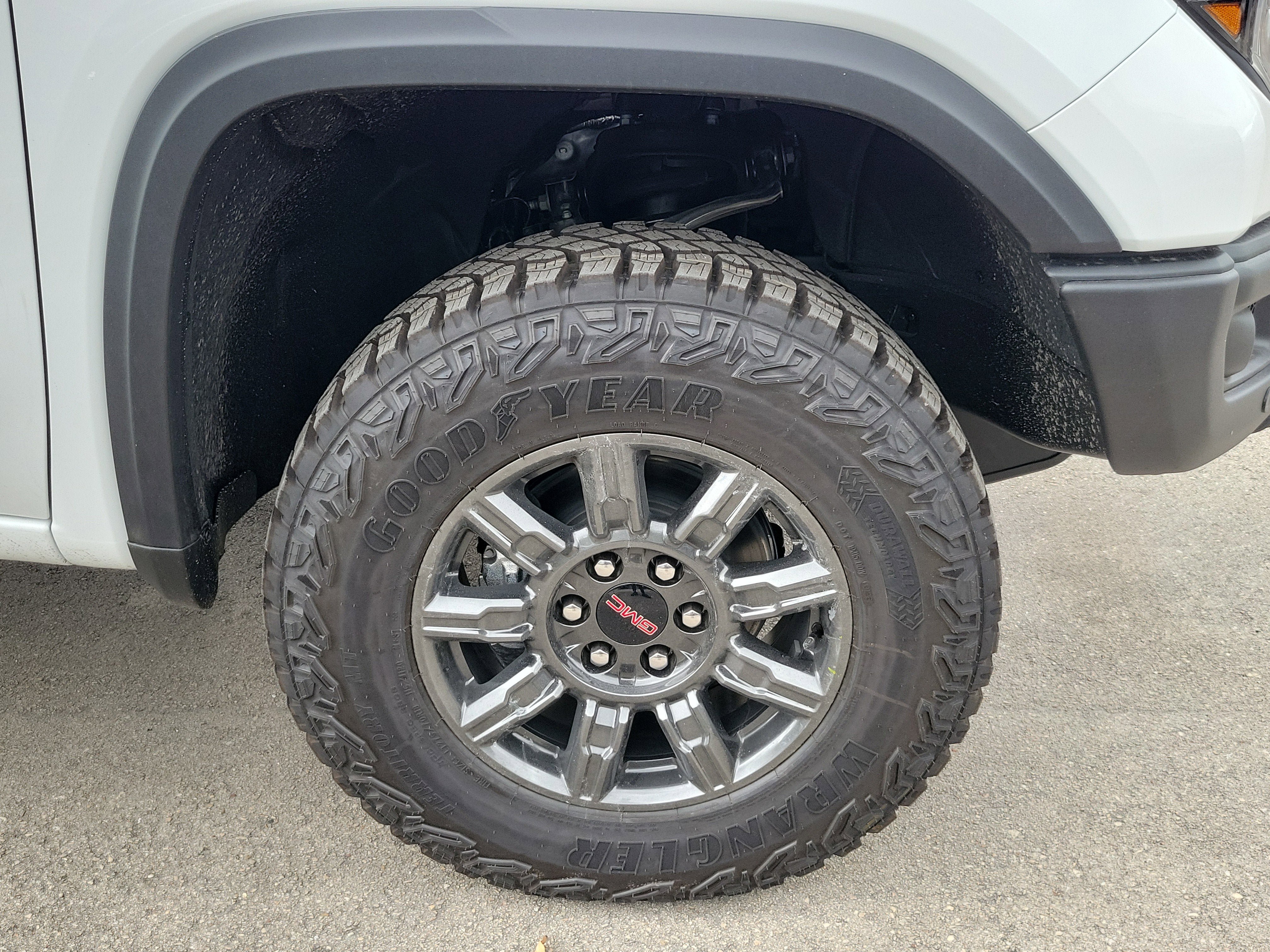 New 2026 GMC Sierra 1500 AT4X AWD/4WD image 4
