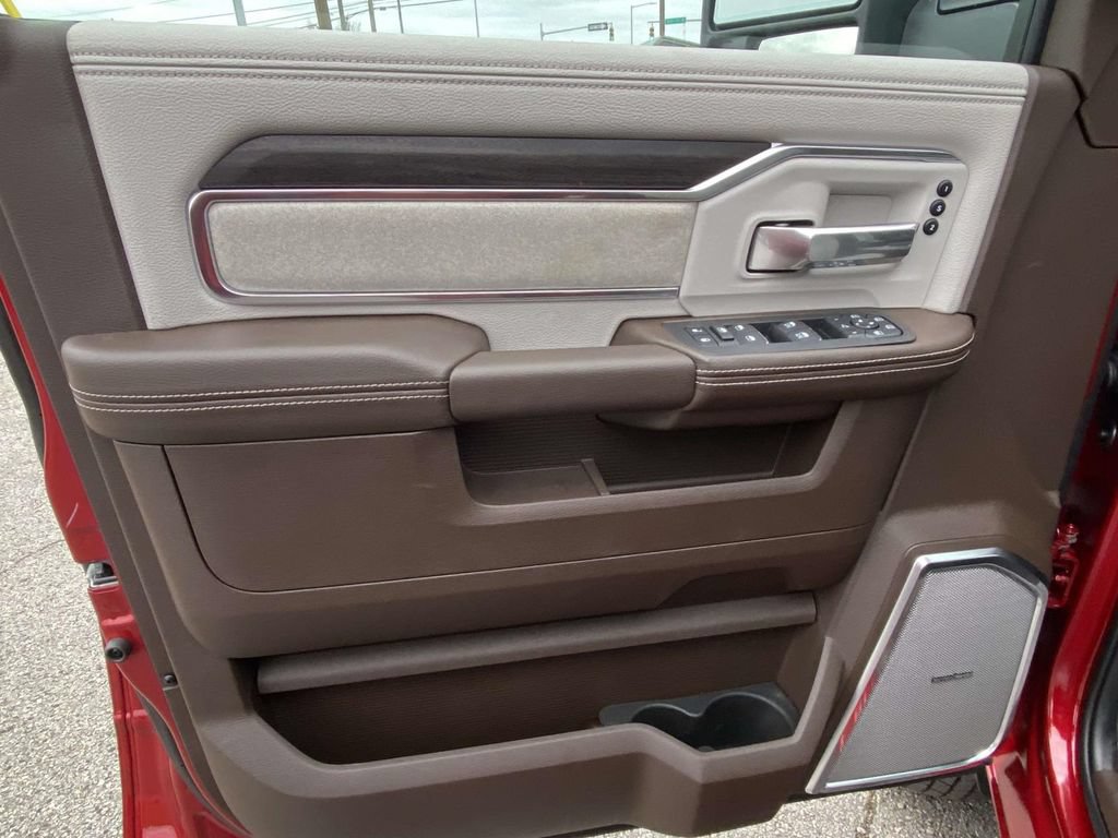 New 2026 RAM 3500 Laramie AWD/4WD image 13