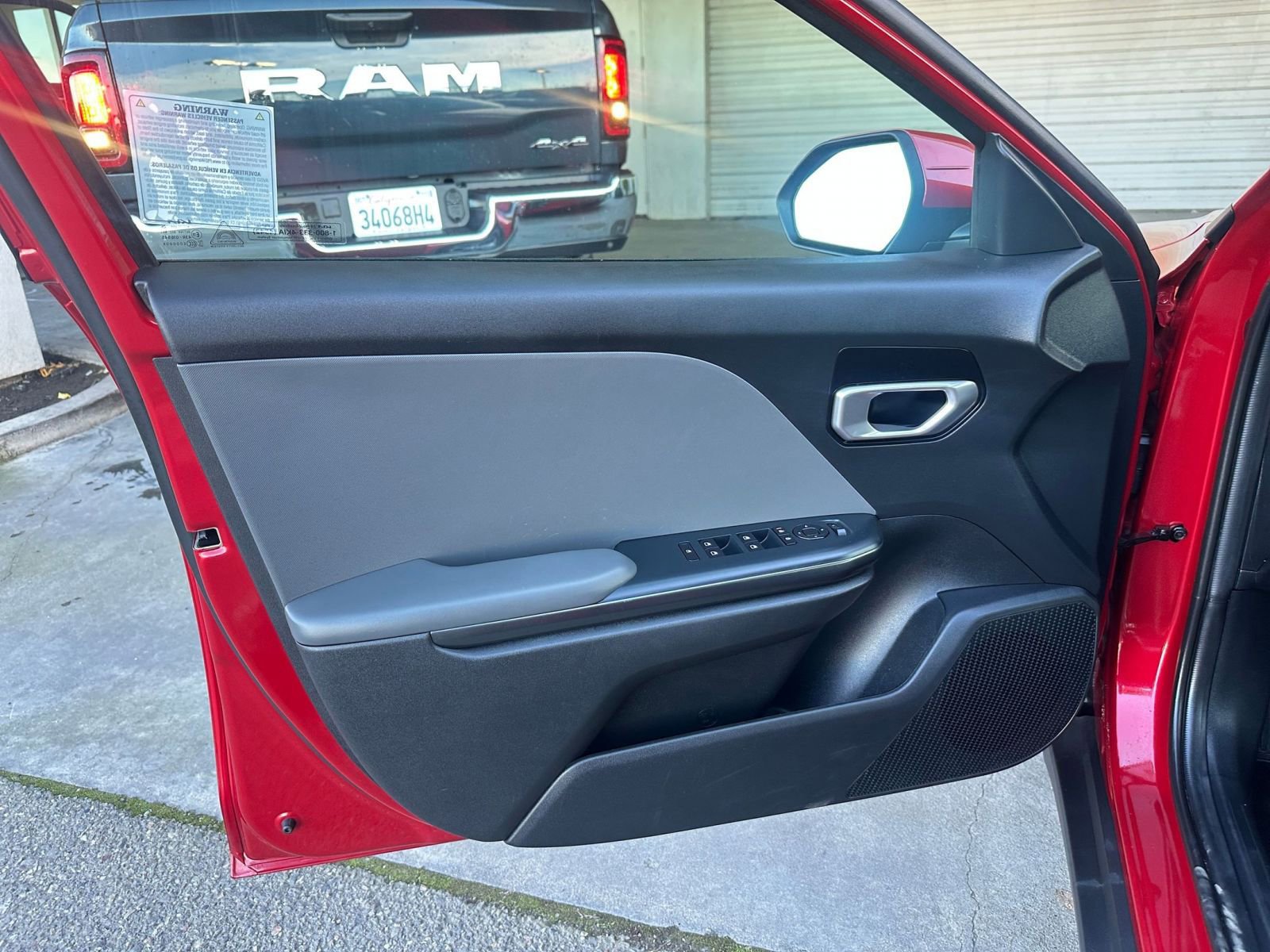 Used 2025 Kia K4 LXS image 20