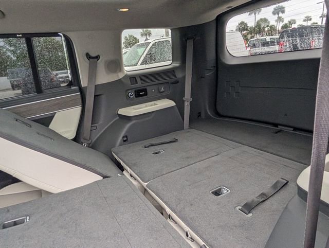 Used 2024 Hyundai Santa Fe Limited image 11