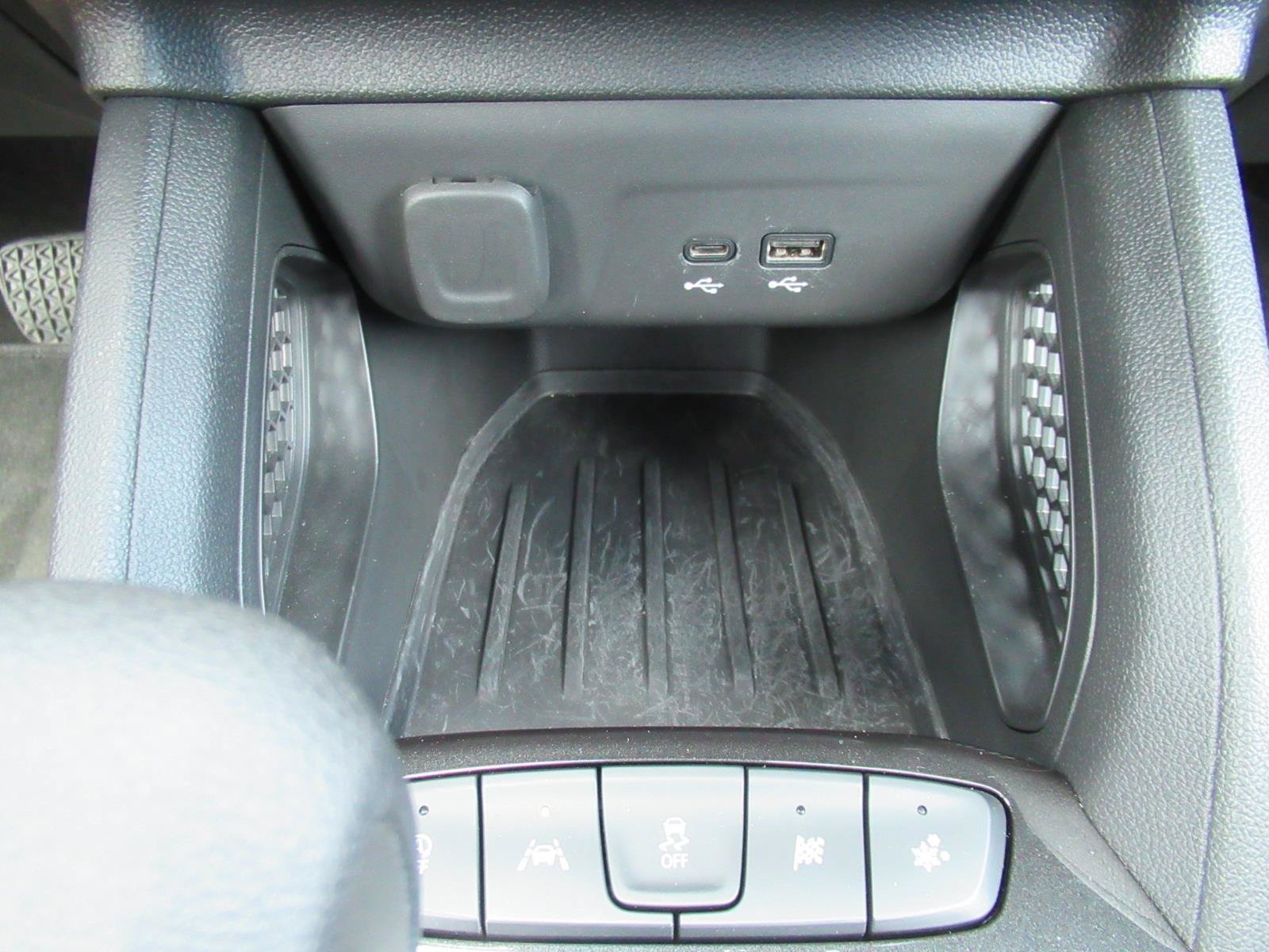 Certified 2024 Chevrolet TrailBlazer LT w/ Driver Confidence Package FWD image 28