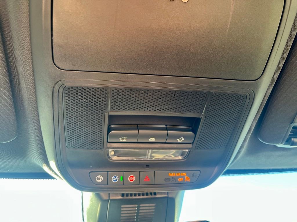 New 2026 Chevrolet Equinox ACTIV w/ Convenience Package III FWD image 23