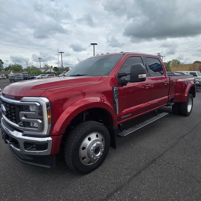 Used 2025 Ford F450 Lariat w/ Lariat Ultimate Package AWD/4WD image 8