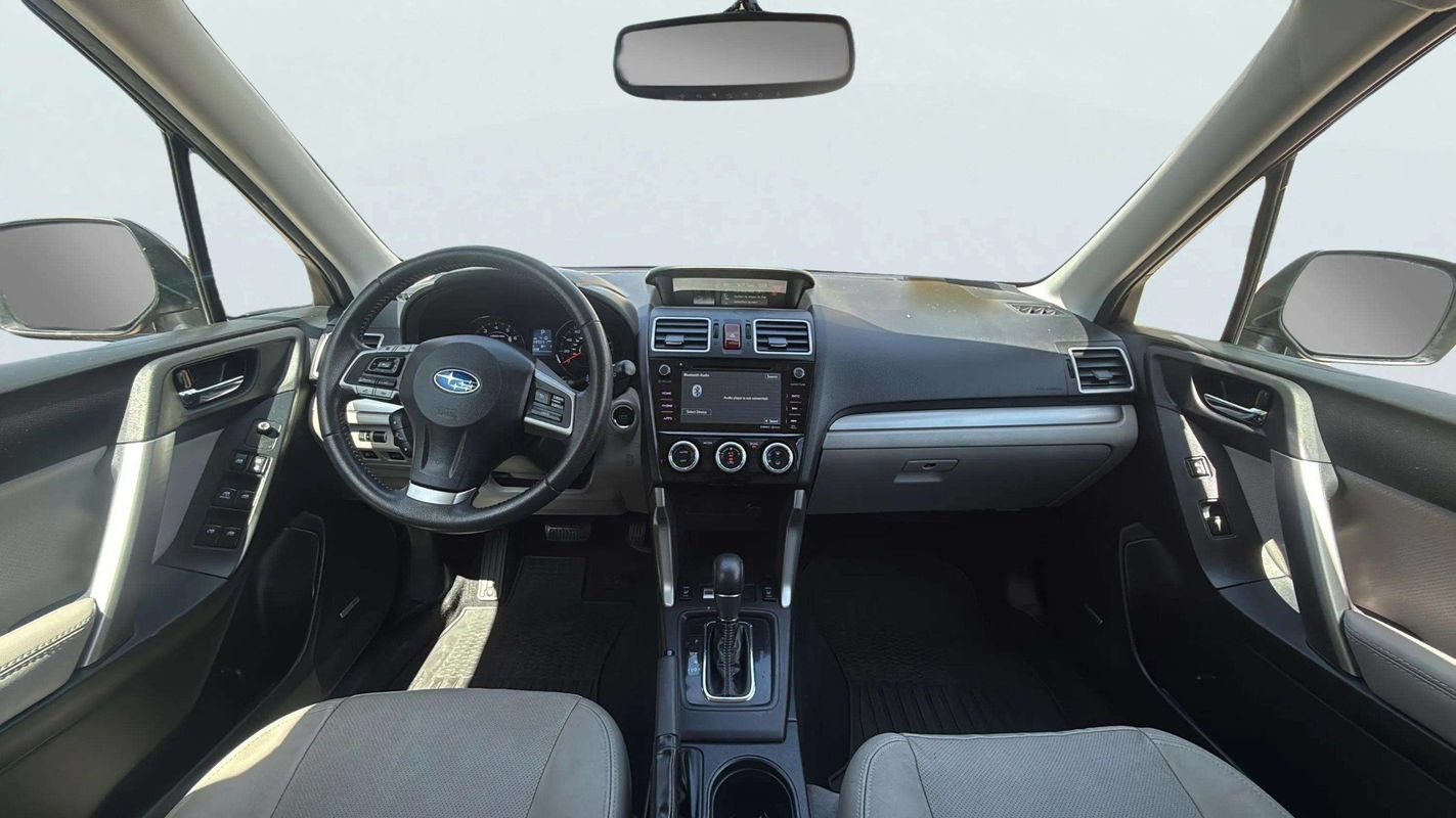 Used 2016 Subaru Forester 2.5i Touring w/ Protection Package #2 AWD/4WD image 9