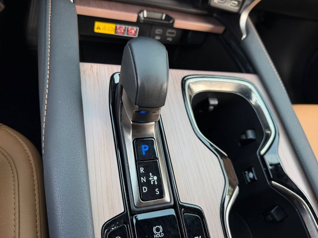 Certified 2025 Lexus RX 350h AWD/4WD image 24