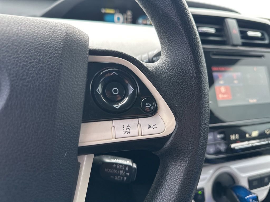 Used 2017 Toyota Prius Two w/ Carpet Mat Package image 21