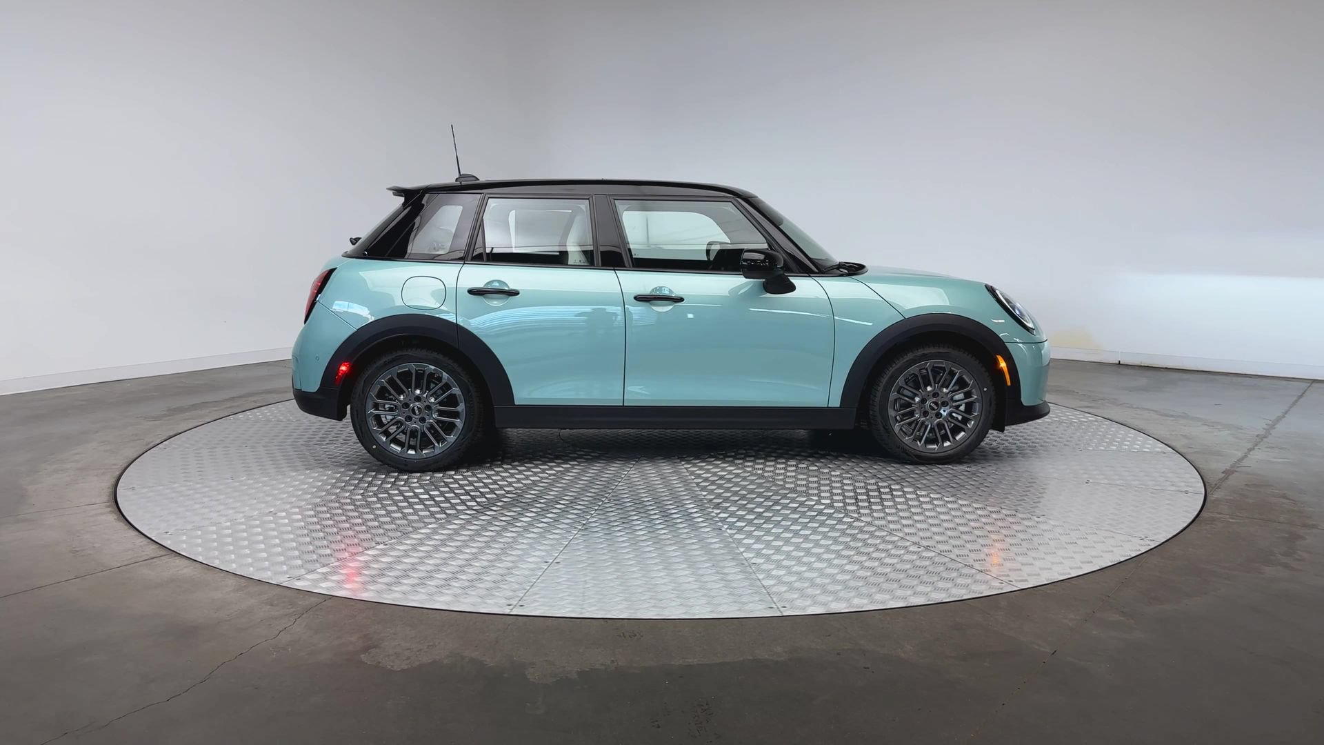 New 2027 MINI Cooper S FWD image 9