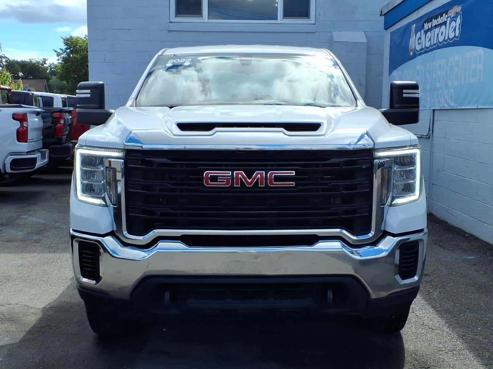 Used 2022 GMC Sierra 2500 Pro w/ Fleet Convenience Package AWD/4WD image 2
