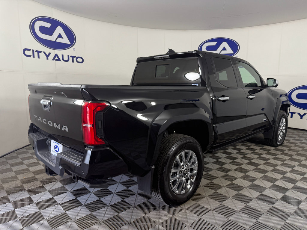 Used 2025 Toyota Tacoma Limited image 5