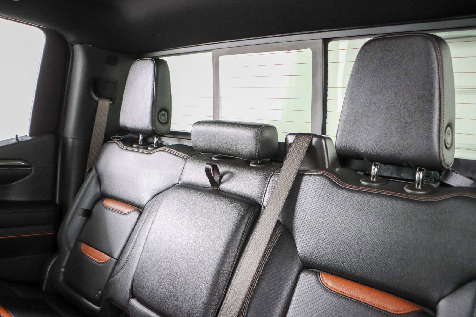 Used 2024 GMC Sierra 1500 AT4 w/ Technology Package image 29