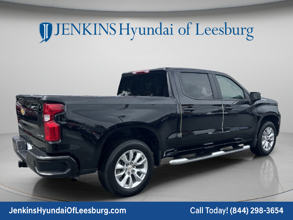 Used 2026 Chevrolet Silverado 1500 Custom RWD image 5