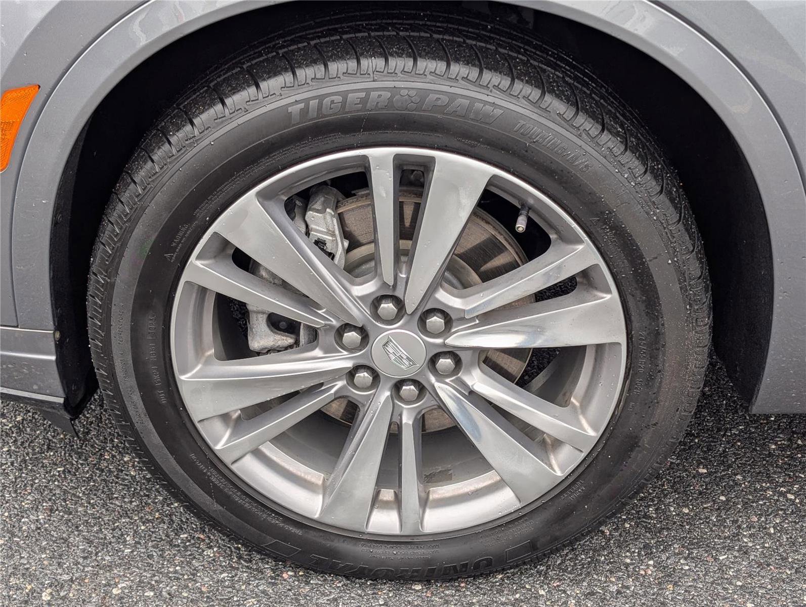 Used 2022 Cadillac XT6 Premium Luxury image 10