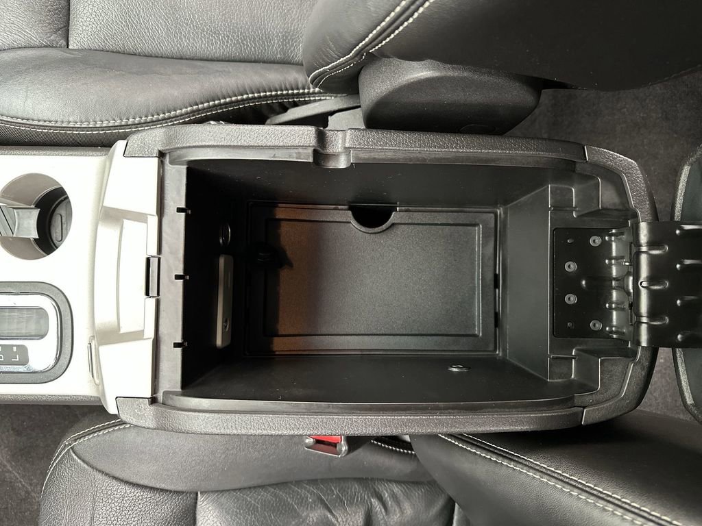 Used 2010 Ford Edge Limited image 19