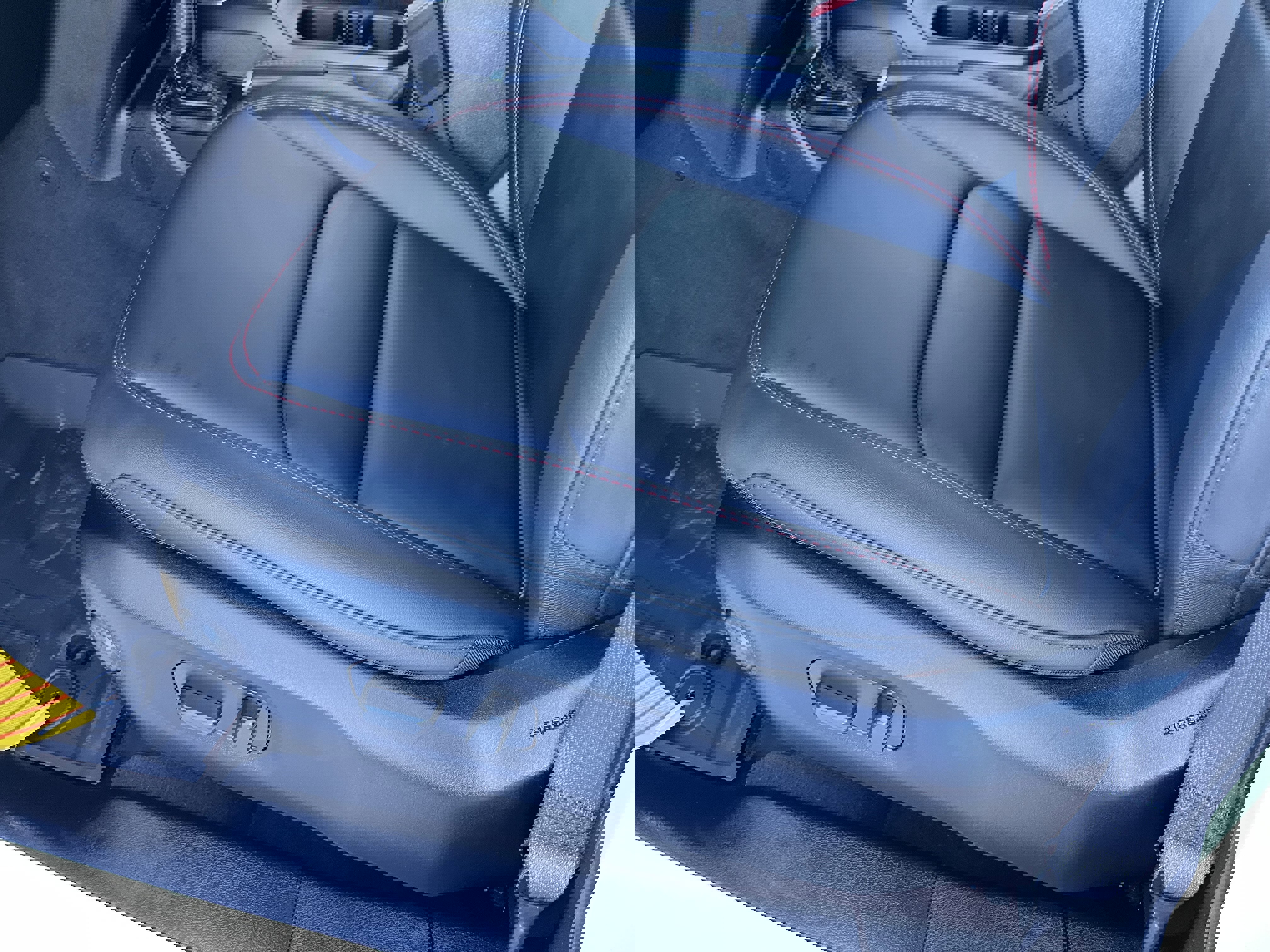 New 2026 Jeep Wrangler Unlimited Rubicon w/ Technology Group image 11