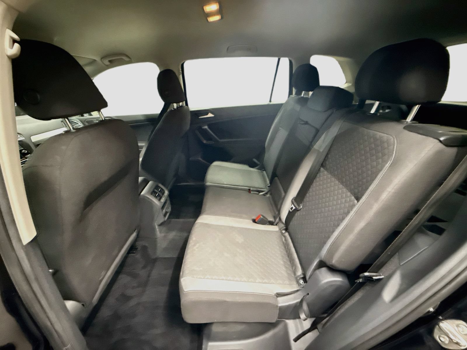 Used 2019 Volkswagen Tiguan S w/ 3rd Row Seat Package AWD/4WD image 25