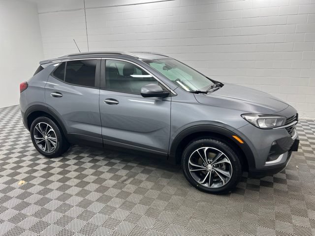 Used 2022 Buick Encore GX Select AWD/4WD image 4