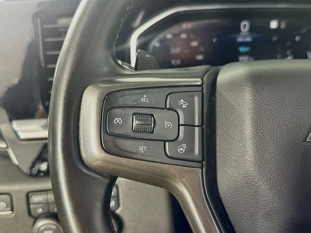 Used 2024 Chevrolet Silverado 1500 High Country AWD/4WD image 25