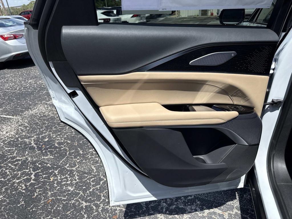 New 2026 Cadillac Lyriq Signature Luxury w/ LPO, Blue Accent Package AWD/4WD image 13