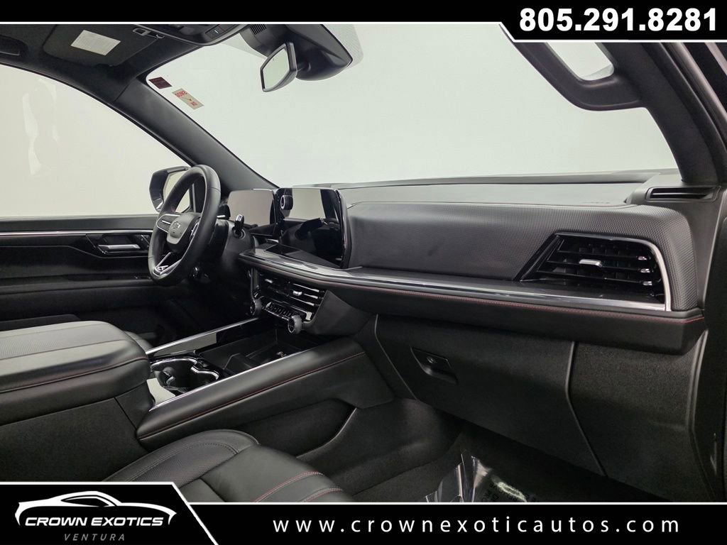 Used 2025 Chevrolet Suburban RST w/ Sun And Tow Package image 12