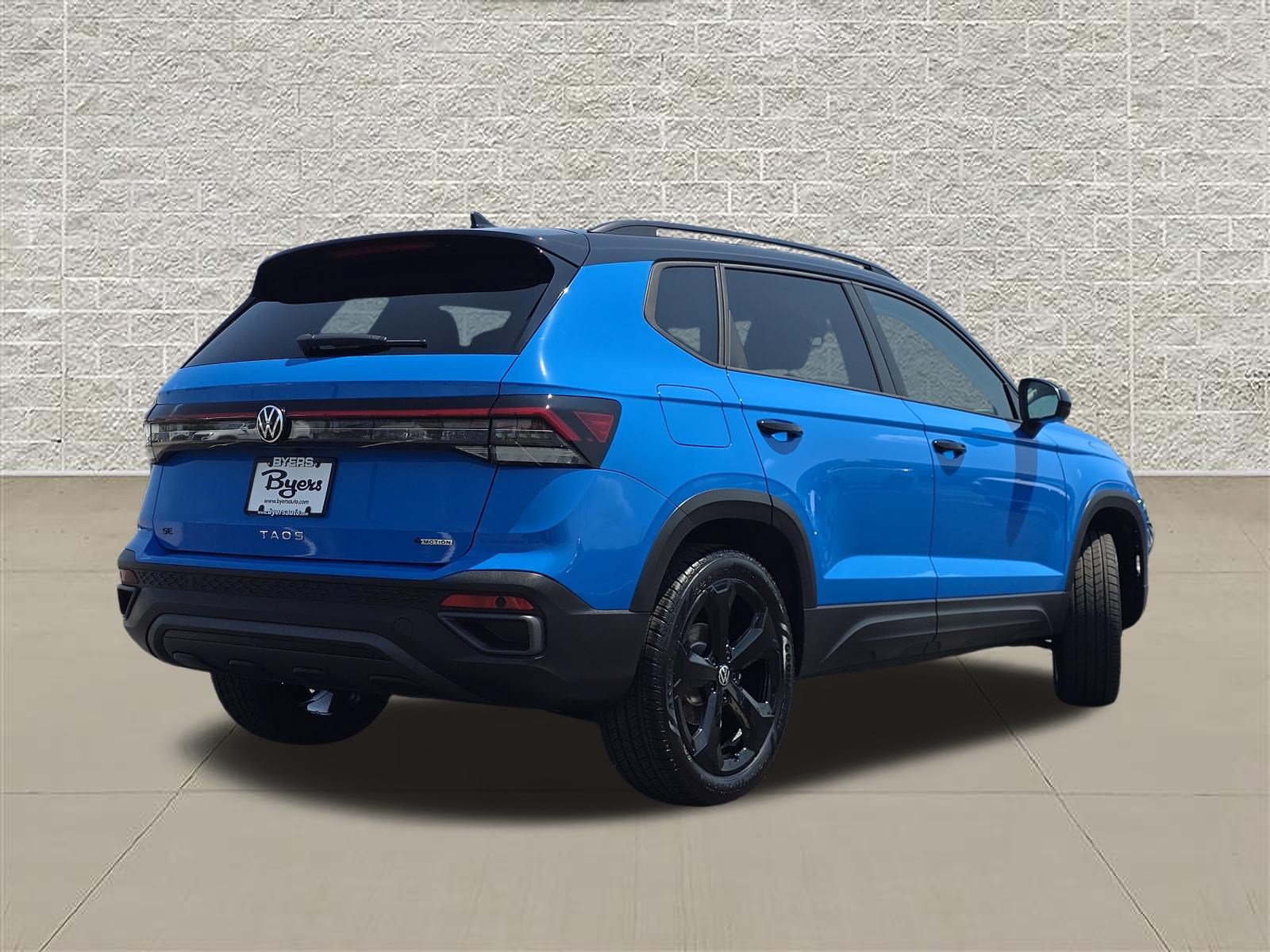 New 2026 Volkswagen Taos SE AWD/4WD image 7