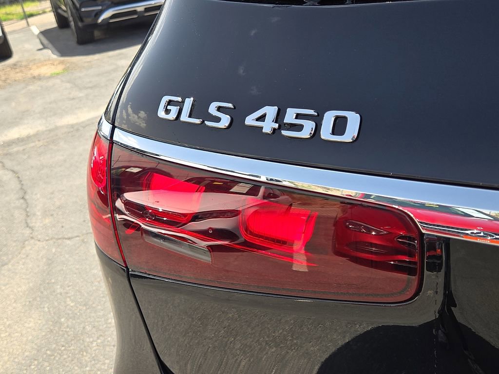New 2026 Mercedes-Benz GLS 450 4MATIC image 10