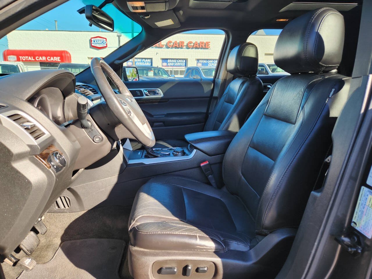 Used 2015 Ford Explorer Limited AWD/4WD image 12