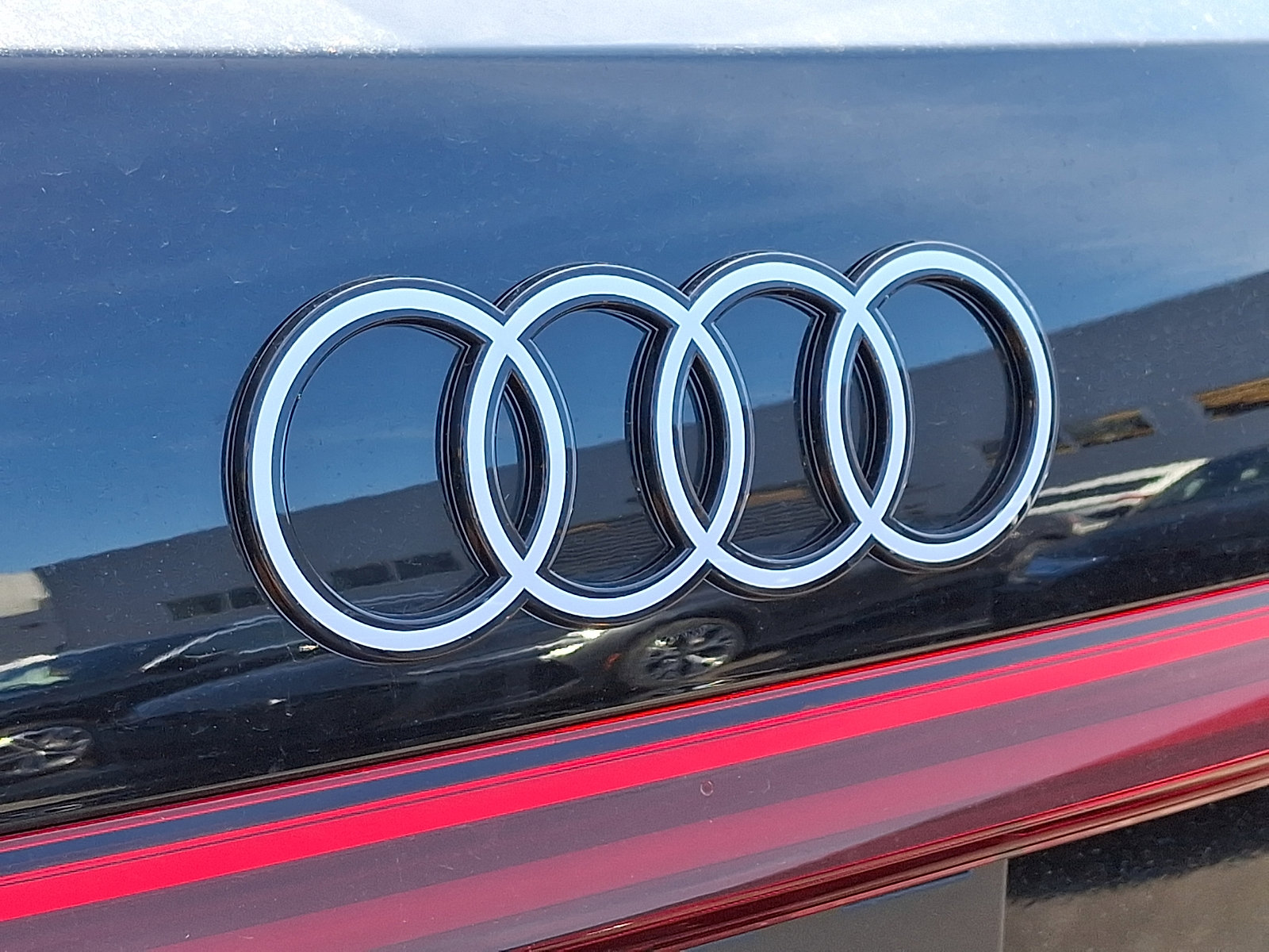 New 2025 Audi Q5 Premium Plus w/ Premium Plus image 15