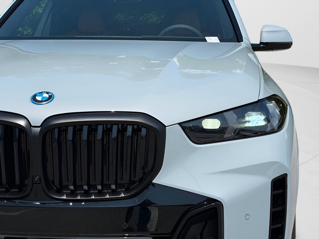 New 2026 BMW X5 xDrive50e w/ Executive Package AWD/4WD image 9