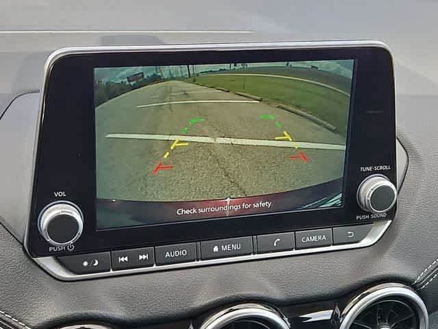 Used 2024 Nissan Sentra SV FWD image 22