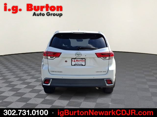 Used 2019 Toyota Highlander Limited Platinum AWD/4WD image 5